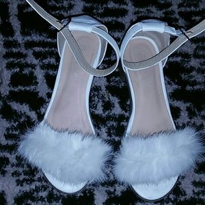 Furry kid dress shoe